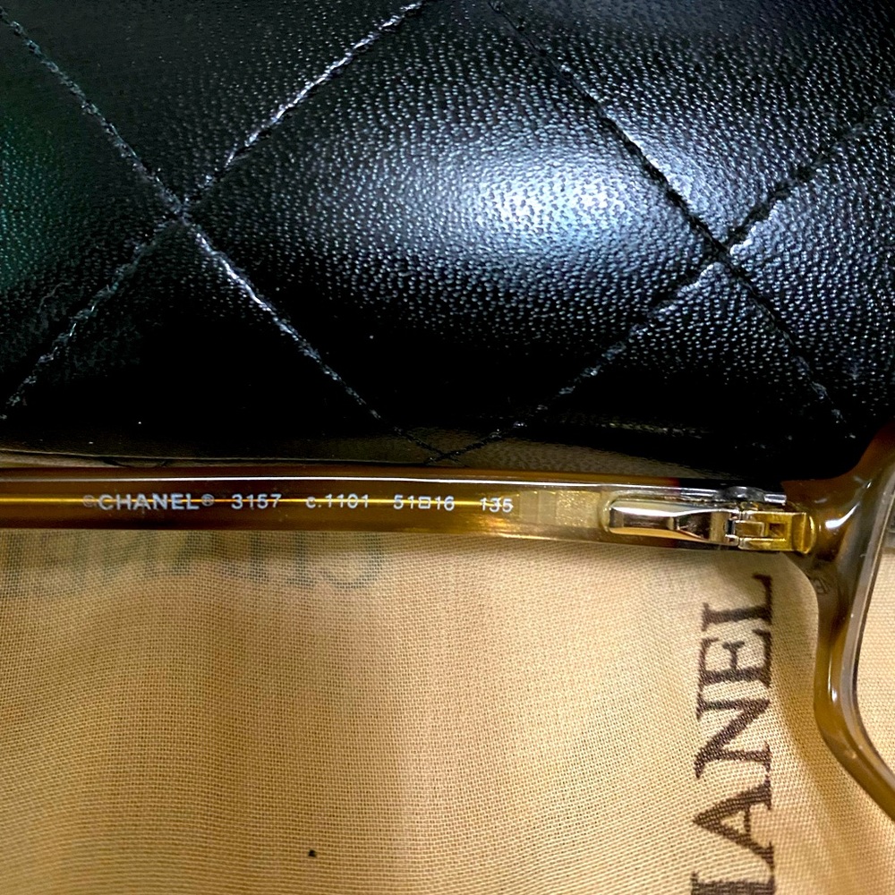 Chanel Authentic Frame - Picture 4 of 5
